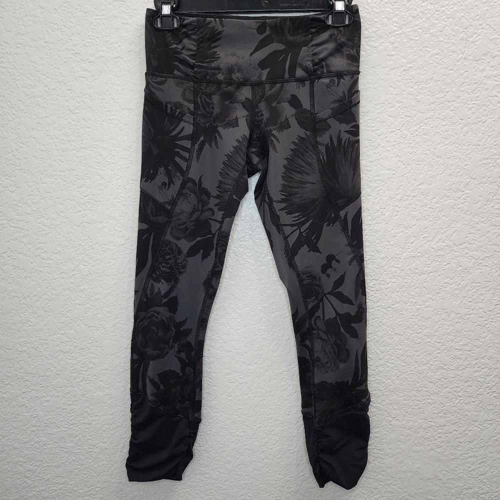 LULULEMON ATHLETICA PRACTICE DAILY Women's Floral Brisk Broom Yoga Leggings - 4